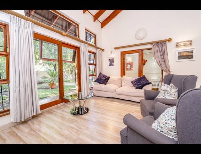 3 BEDROOM SECTIONAL TITLE FOR SALE IN BRYANSTON
